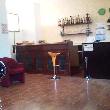 Hotel Bristol Sesto San Giovanni Esterno foto